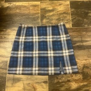 90s inspired blue plaid skirt
